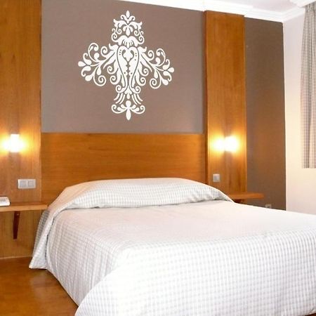 Hotel Le Joli Bois Waterloo Ruang foto