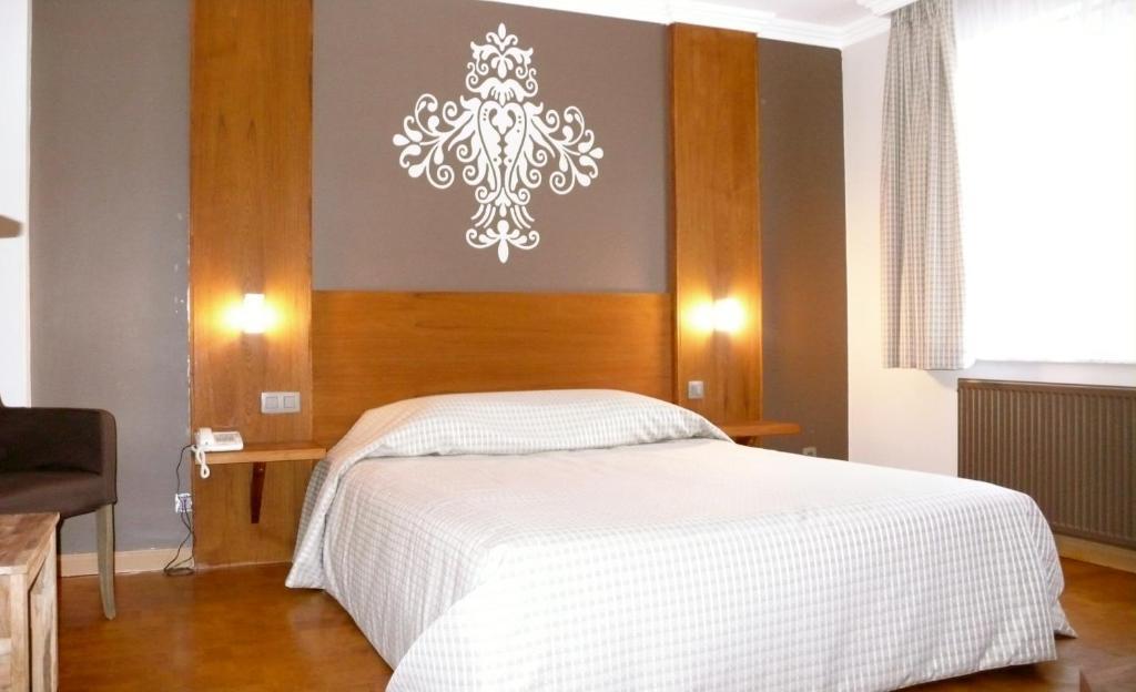 Hotel Le Joli Bois Waterloo Ruang foto